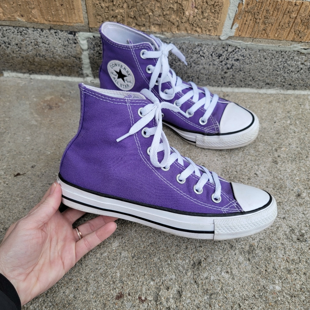 Converse All-Star Chuck Taylor Purple Canvas Hi-top Sneakers 6.5 - Picture 3 of 15